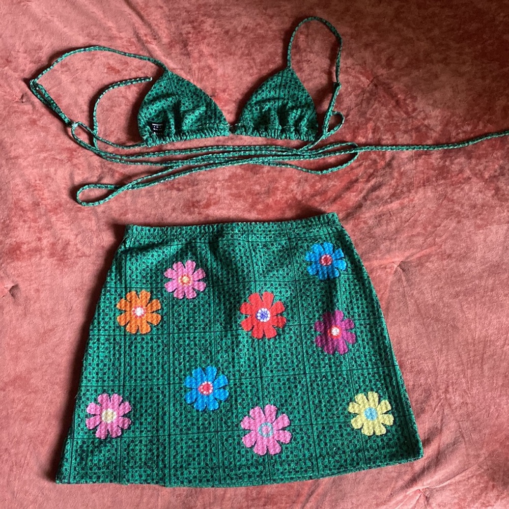 SHEIN two piece set - Picture 3 of 4